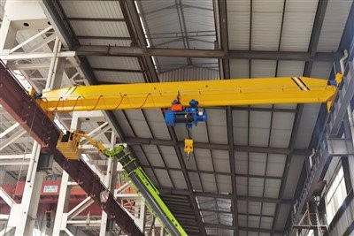 Мостовий кран Eot
